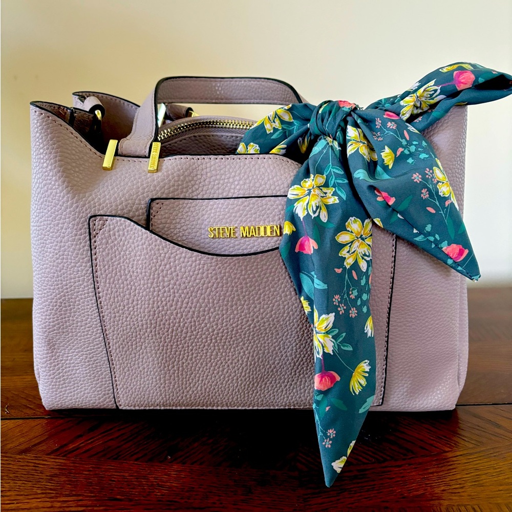 Steve Madden like new bag